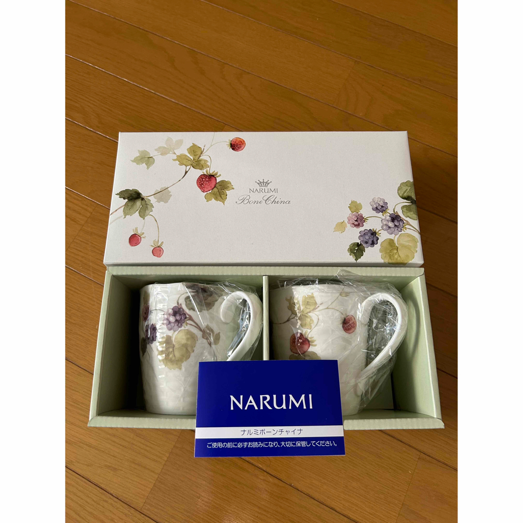 NARUMI(ナルミ)のナルミ　マグカップ２個セット インテリア/住まい/日用品のキッチン/食器(グラス/カップ)の商品写真