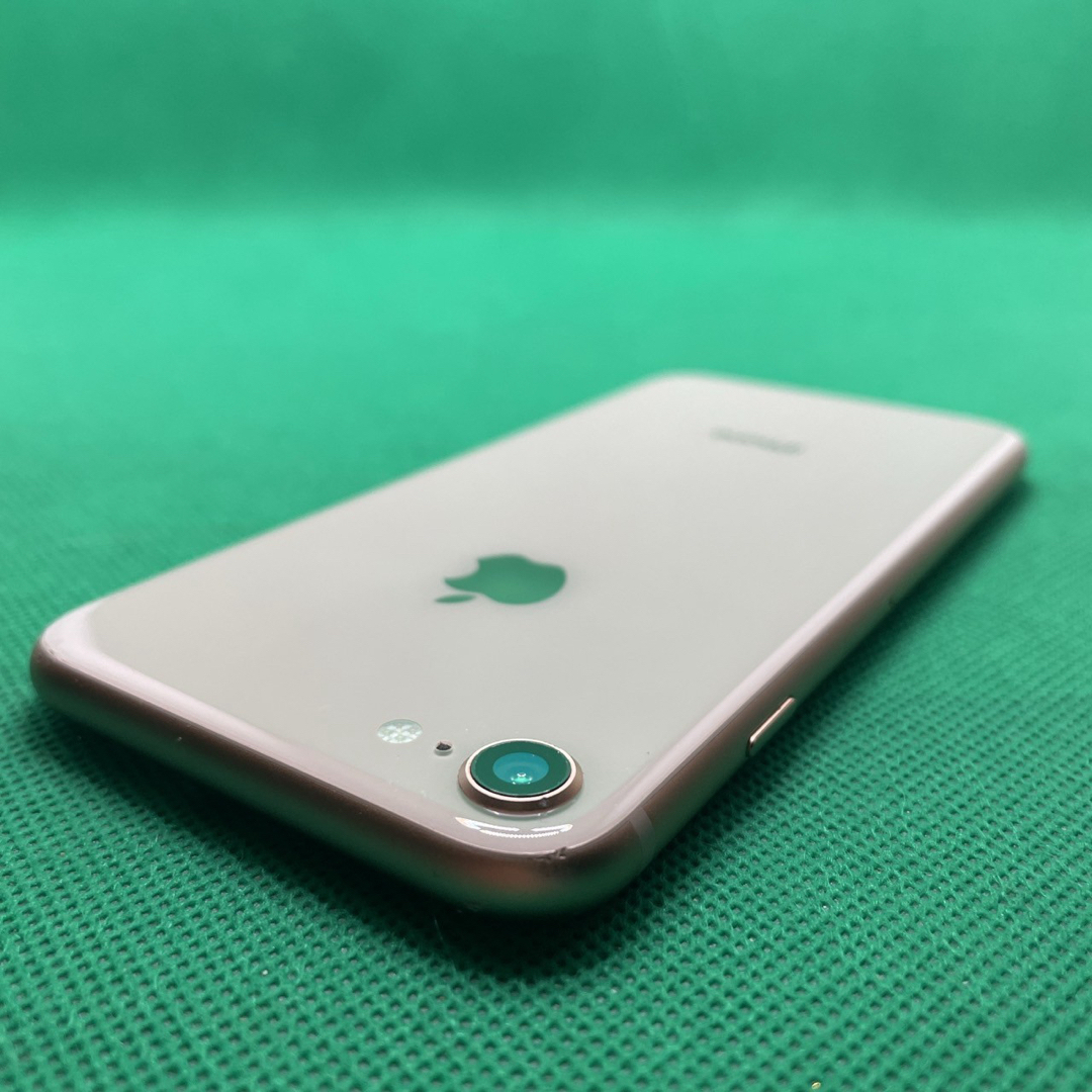 【格安美品】iPhone8 64 GB simフリー本体595