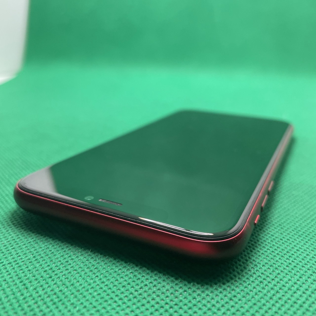 iPhone(アイフォーン)の【格安美品】iPhone 11 128GB simフリー本体 602 スマホ/家電/カメラのスマートフォン/携帯電話(スマートフォン本体)の商品写真