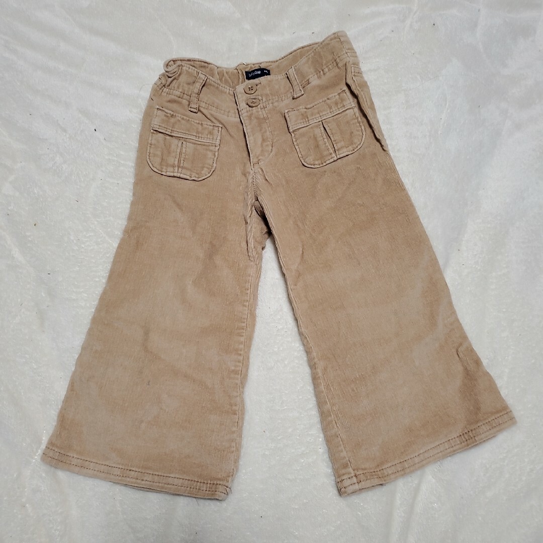 GAP(ギャップ)のGAP　コーデュロイパンツ　95cm キッズ/ベビー/マタニティのキッズ服男の子用(90cm~)(パンツ/スパッツ)の商品写真