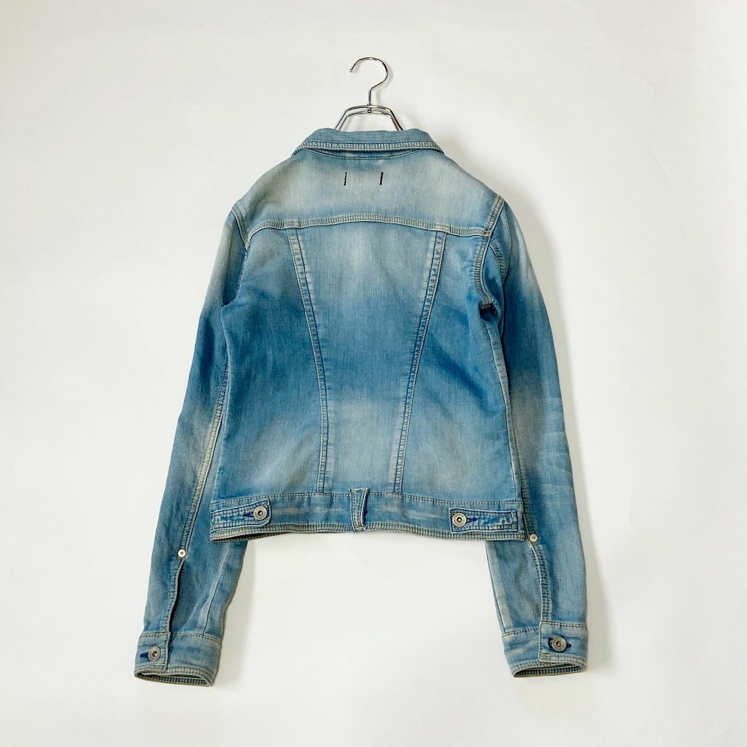 YANUK(ヤヌーク)のYANUK　　ヤヌーク　 　 DENIT 　JEAN JACKET 　　デニット レディースのジャケット/アウター(Gジャン/デニムジャケット)の商品写真