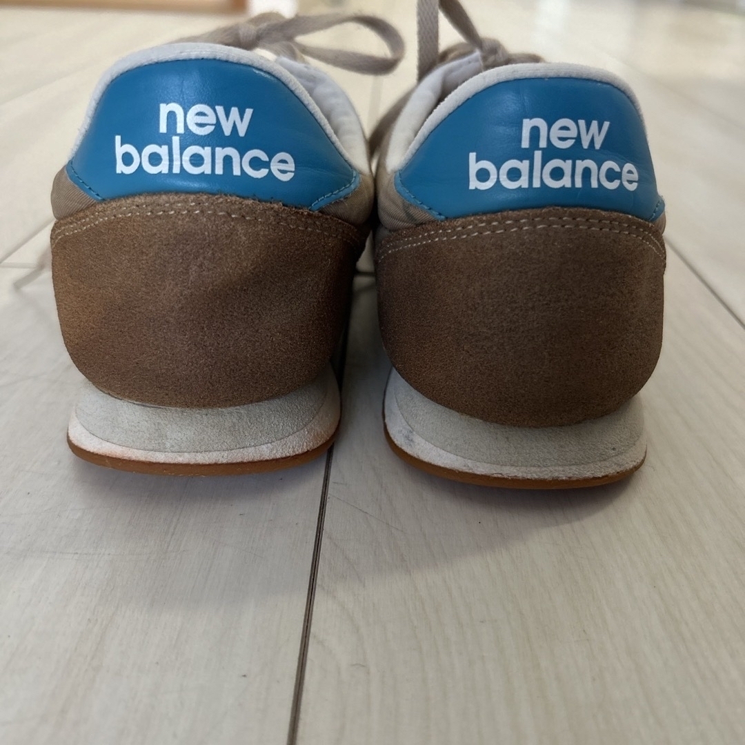 New Balance(ニューバランス)のニューバランス☆WL220☆24㎝ キッズ/ベビー/マタニティのキッズ靴/シューズ(15cm~)(スニーカー)の商品写真