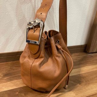 【美品☆ギャランティー付】DIESEL ディーゼル 巾着 ショルダーバッグ 本革