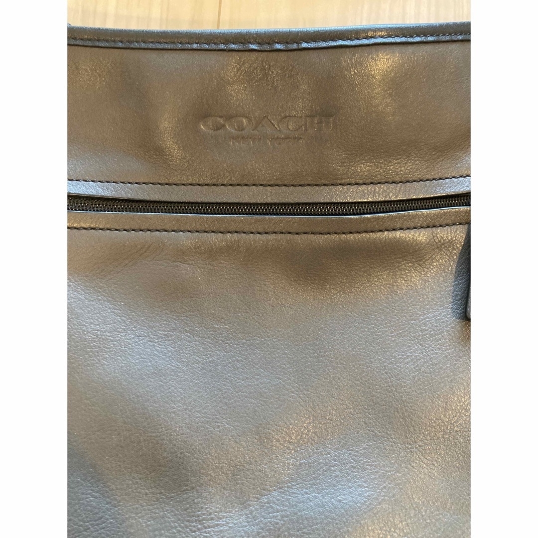 COACH(コーチ)のCOACH ショルダーバッグ メンズのバッグ(ショルダーバッグ)の商品写真