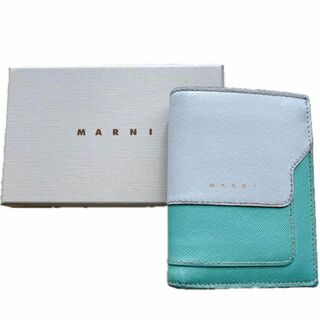 箱・保存袋付き MARNI 二つ折り財布 サフィアーノレザー ホワイト グリーン