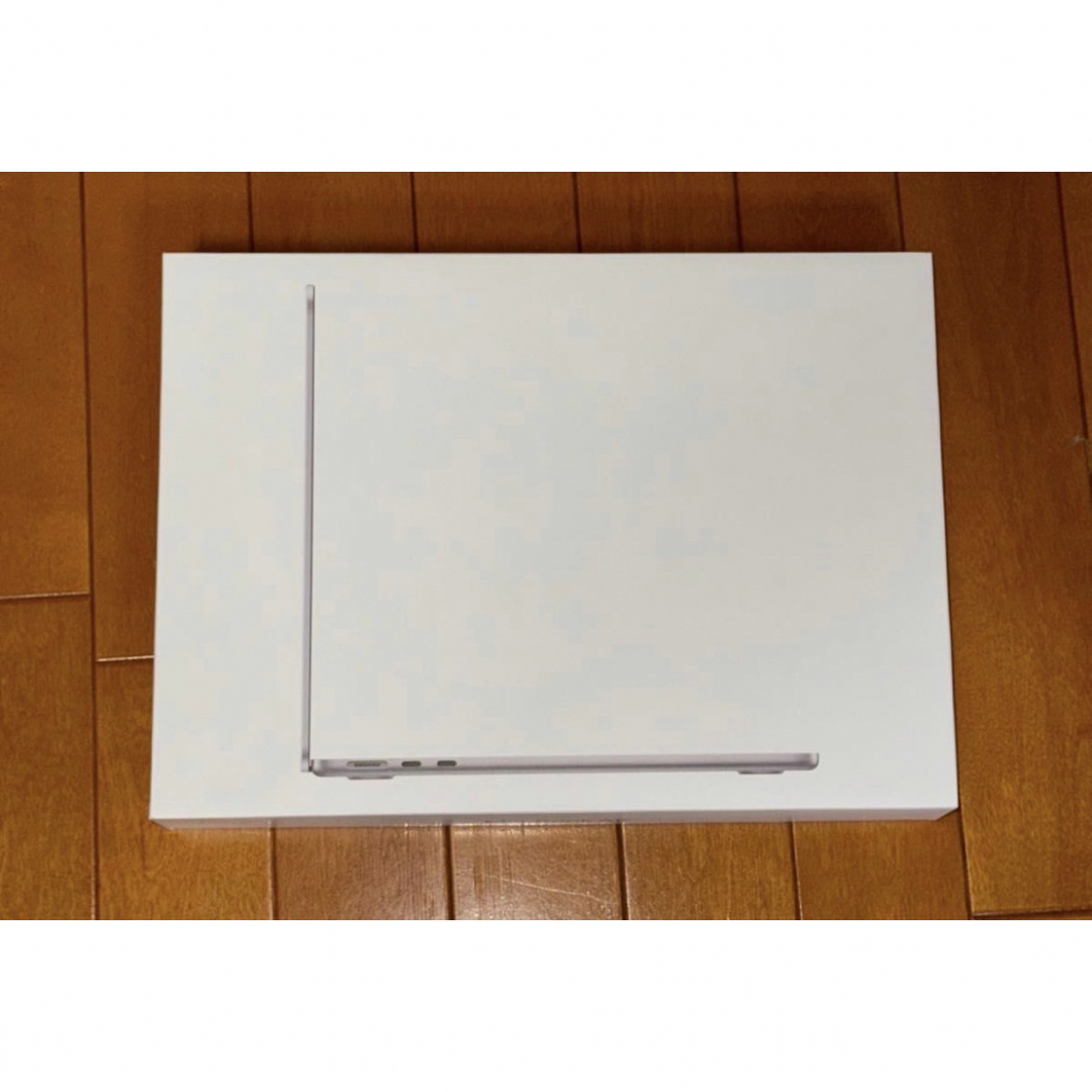 M2 MacBook Air 13.6インチ　スペースグレー　256GB 8GB80GB厚さ