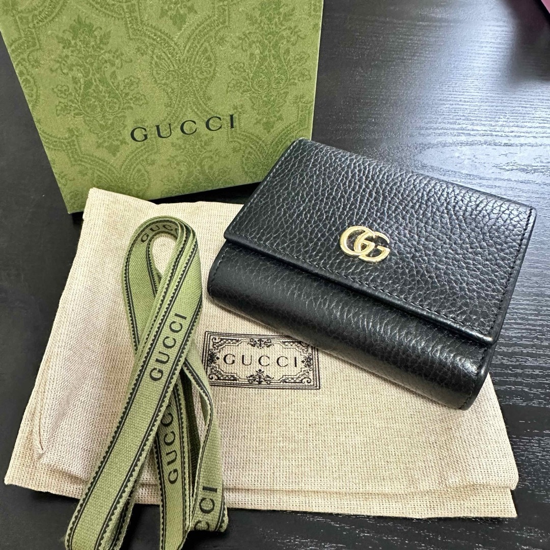 Gucci(グッチ)のGUCCI 財布 サイフ レディースのファッション小物(財布)の商品写真