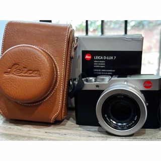 ライカ(LEICA)の極美品 leica D-lux 7 新品のレザーケース付き 付属品あり(コンパクトデジタルカメラ)