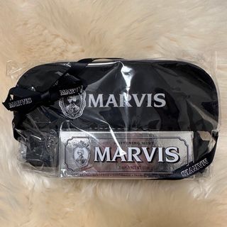 マービス(MARVIS)のMARVIS(マービス) トラベル・セット 携帯用 はみがきセット (歯磨き粉)