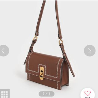 チャールズアンドキース(Charles and Keith)のCharles and Keithキャンバス ターンロックチェーンハンドルバッグ(ショルダーバッグ)