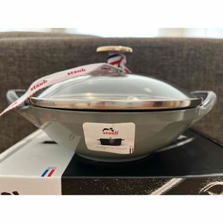 新品 staub ストウブ リリー　シグネチャーココット グレー　鍋