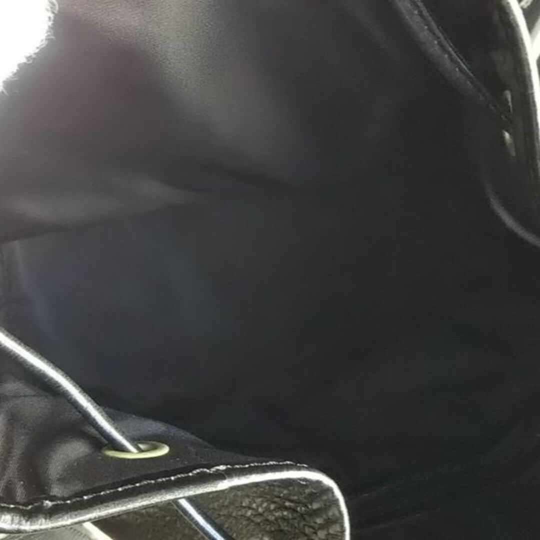 celine(セリーヌ)のセリーヌ CELINE 巾着ショルダーバッグ M09 ブラック レザー レディースのバッグ(ショルダーバッグ)の商品写真