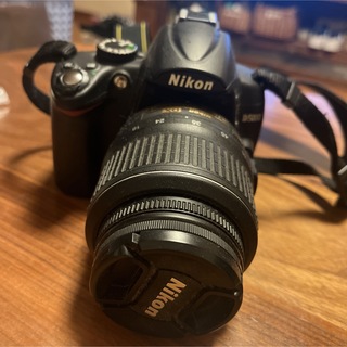 Nikon - ❤️目立つ希少色❤️極上艶めく赤❤️限定1台❤️Wi-Fi搭載