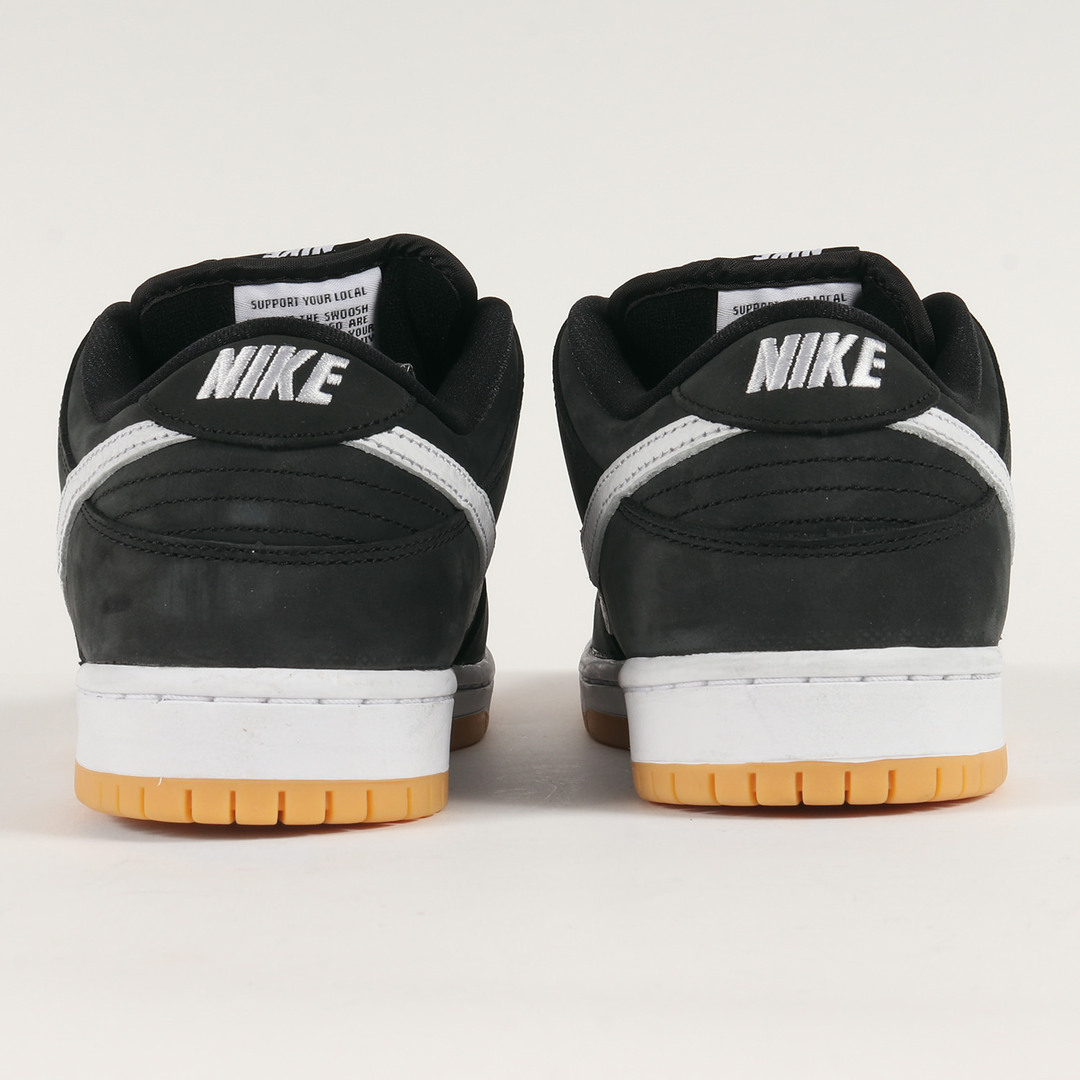 NIKE(ナイキ)の新品 NIKE ナイキ サイズ:26.5cm SB DUNK LOW PRO ISO (CD2563-006) ダンク ロー プロ ブラック ホワイト 黒白 US8.5 ローカット スニーカー シューズ 靴【メンズ】 メンズの靴/シューズ(スニーカー)の商品写真