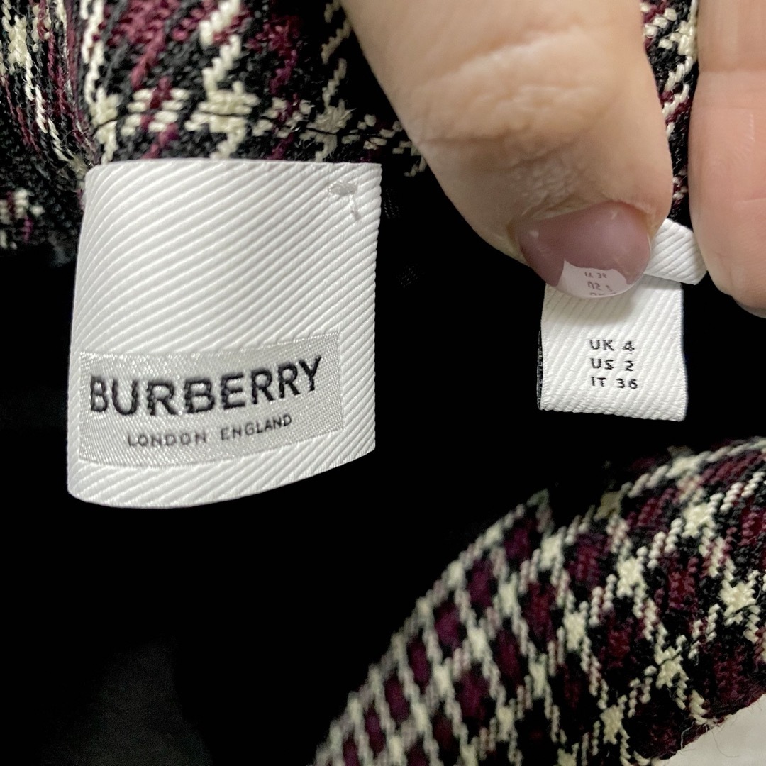 BURBERRY(バーバリー)のBURBERRY ウールミニスカート レディースのスカート(ミニスカート)の商品写真