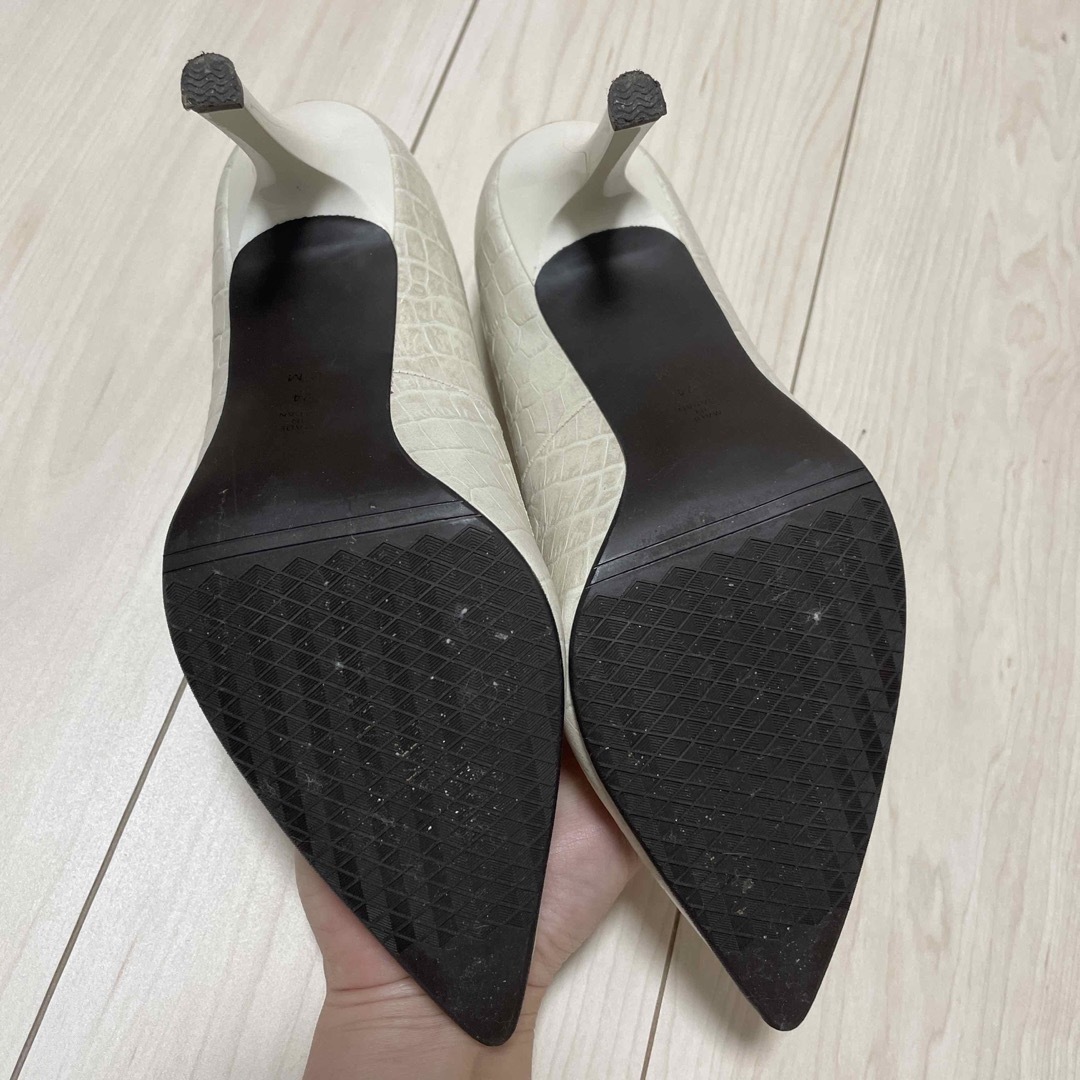 DIANA(ダイアナ)のダイアナ　クロコカタオシポインテッドトゥパンプス　24cm　 レディースの靴/シューズ(ハイヒール/パンプス)の商品写真