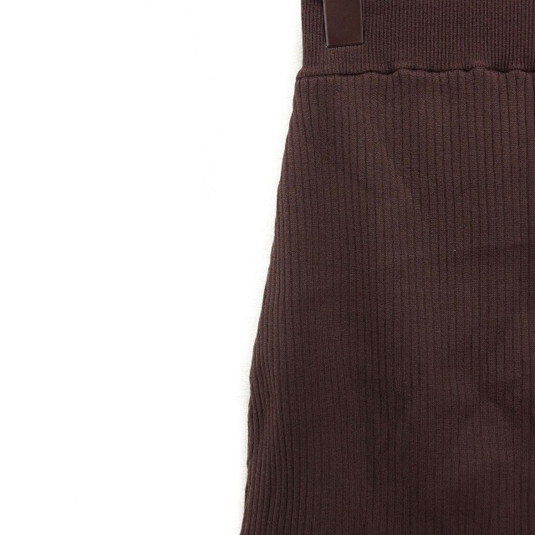 ANOTHER EDITION(アナザーエディション)のANOTHER EDITION アローズ リブ ニット 台形スカート ミニ 無地 レディースのスカート(ミニスカート)の商品写真