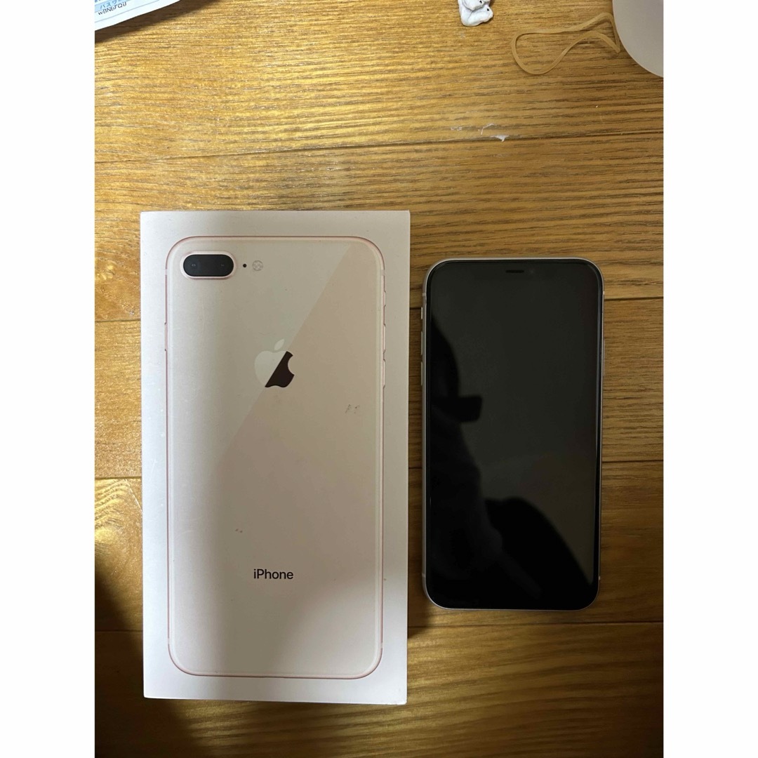 iPhone(アイフォーン)のiPhone11超美品 スマホ/家電/カメラのスマートフォン/携帯電話(スマートフォン本体)の商品写真
