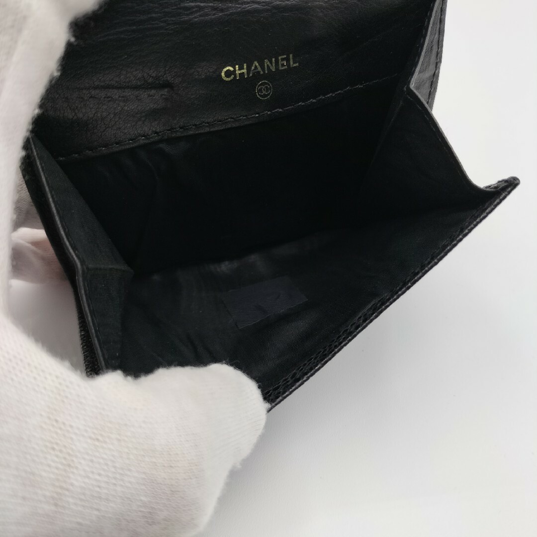 CHANEL(シャネル)の美品☆シャネル キャビアスキン デカココ Wホック 折り財布 ブラック レディースのファッション小物(財布)の商品写真