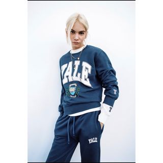 ZARA - ZARA スウェットセットアップの通販 by えむ's shop ZARA - ZARA スウェットセットアップの通販 by えむ's shop
