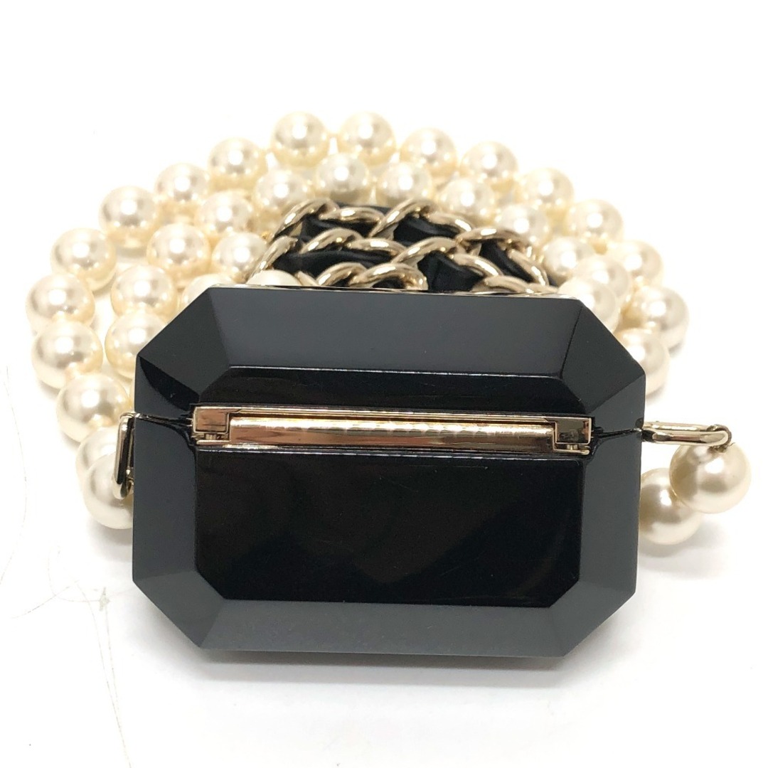 CHANEL - シャネル CHANEL AirPodsPro エアポッズケース apple CHANEL - シャネル CHANEL AirPodsPro エアポッズケース apple