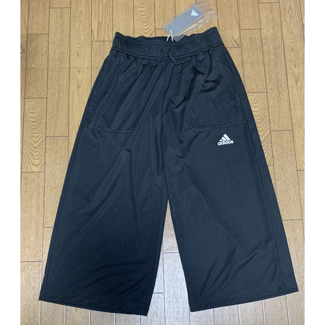 adidas(アディダス)の新品タグ付き　adidas  キッズ　150㎝　ダンス7/8 パンツ キッズ/ベビー/マタニティのキッズ服男の子用(90cm~)(パンツ/スパッツ)の商品写真