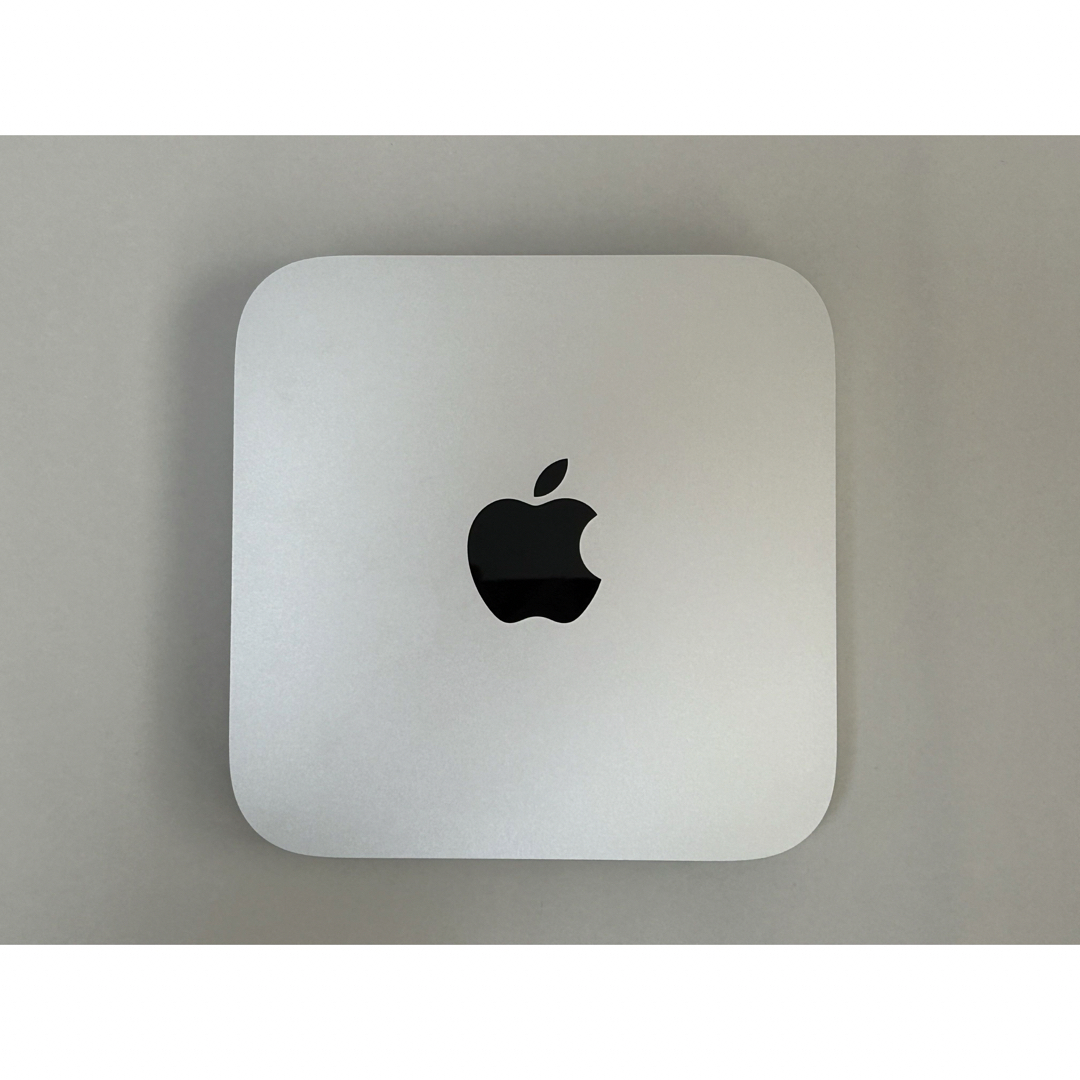 Apple(アップル)のApple Mac mini 8GB 256GB 2020 [A2348] スマホ/家電/カメラのPC/タブレット(デスクトップ型PC)の商品写真