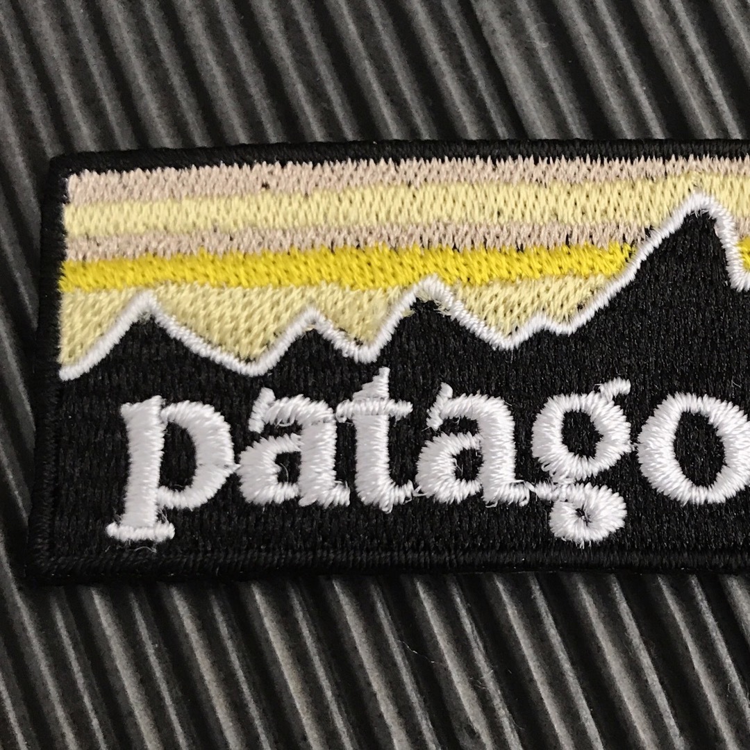 patagonia(パタゴニア)のPATAGONIA パタゴニア  "SANDWICH" アイロンワッペン -10 ハンドメイドの素材/材料(各種パーツ)の商品写真