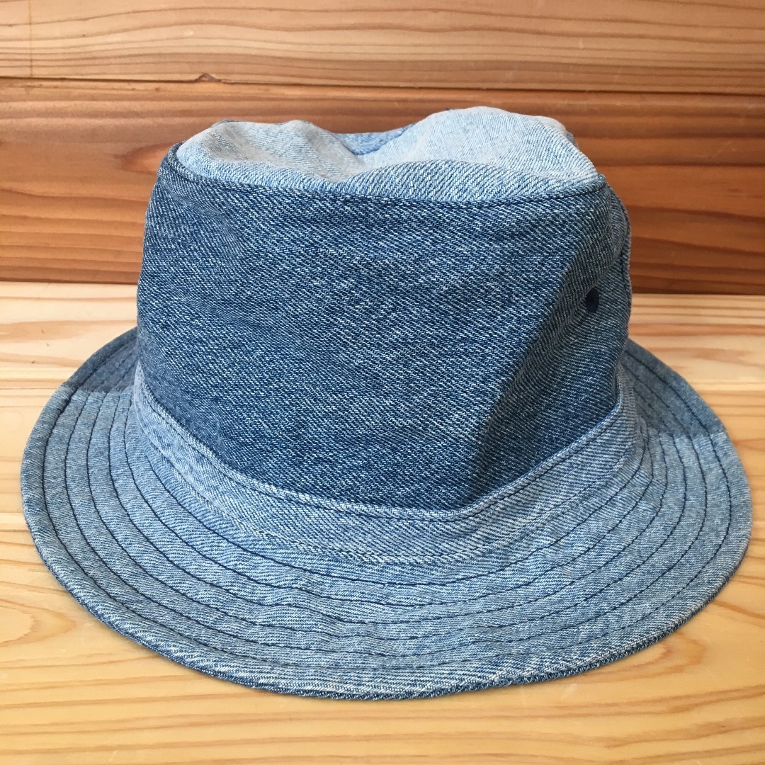 UNUSED(アンユーズド)のUNUSED / USED DENIM REMAKE HAT 中古 メンズの帽子(ハット)の商品写真