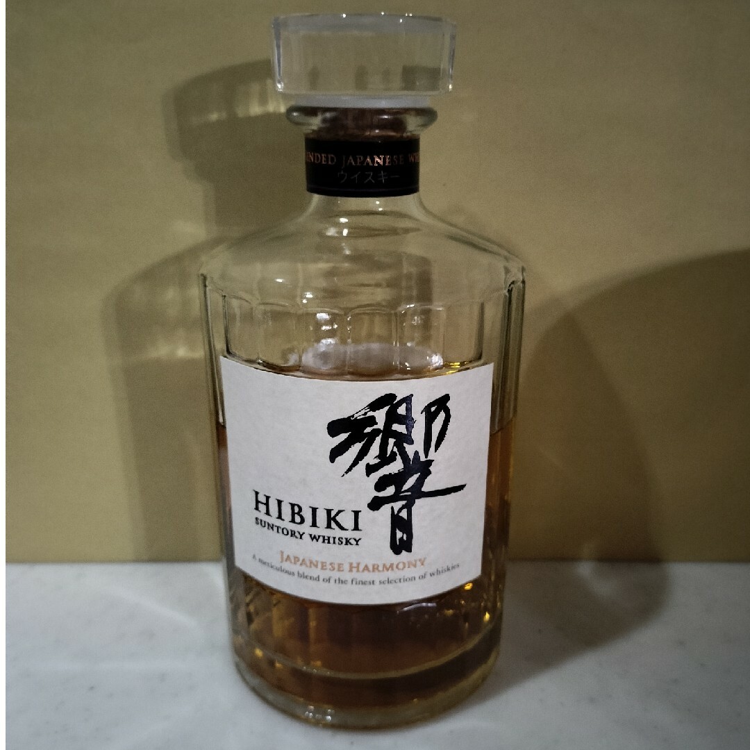 サントリー(サントリー)のクーポン出現中！セール　SUNTORY　響　開封済 食品/飲料/酒の酒(ウイスキー)の商品写真