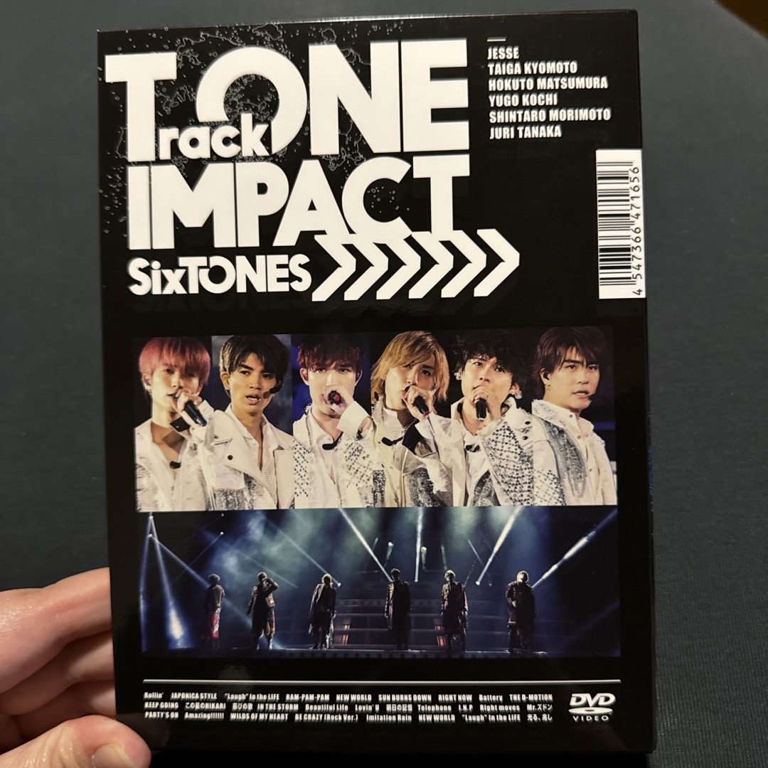 SixTONES(ストーンズ)のTrackONE　-IMPACT-（初回盤） DVD エンタメ/ホビーのDVD/ブルーレイ(ミュージック)の商品写真