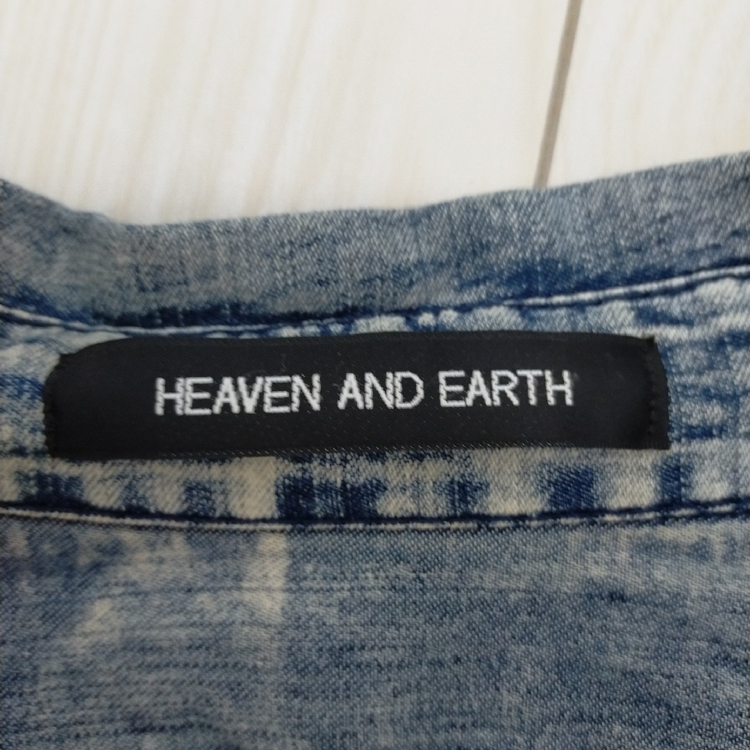 HEAVEN and Earth(ヘブンアンドアース)の匿名配送　ヘブン・アンド・アース　デニムドッキングニット グレー　Mサイズ レディースのトップス(ニット/セーター)の商品写真