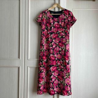 ローラアシュレイ(LAURA ASHLEY)の67 ローラアシュレイ LAURA ASHLEY 花柄 ワンピース ロング(ロングワンピース/マキシワンピース)