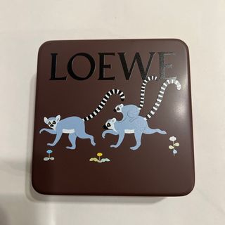 LOEWE　スナ・フジタ　コラボ　クッキー缶　ワオキツネザル