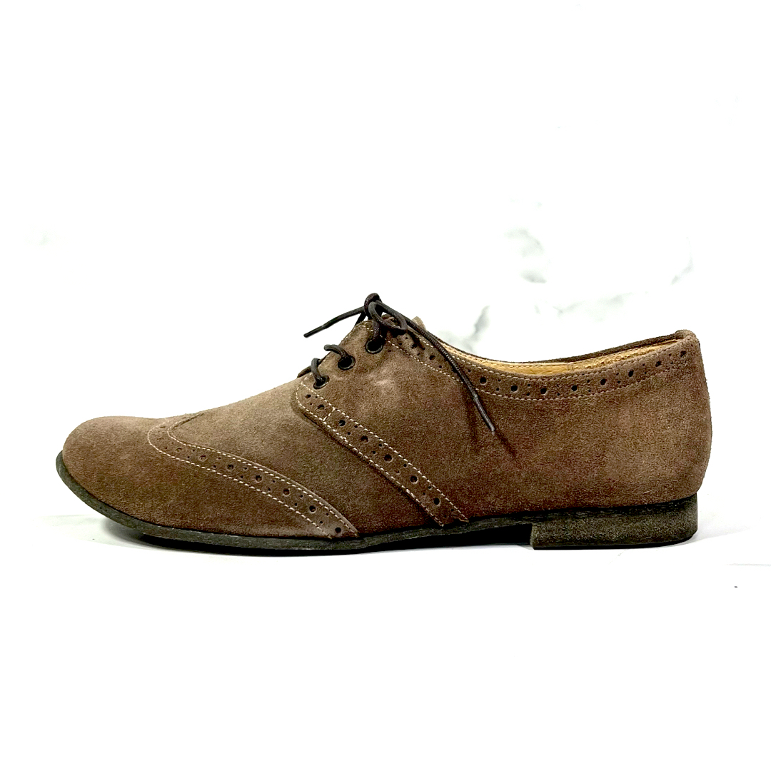 MODE KAORI(モードカオリ)の【新品未使用】MODE KAORI スエード ウィング ローファー 茶 24.0 レディースの靴/シューズ(ローファー/革靴)の商品写真