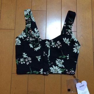 スナイデル(SNIDEL)のsnidel 花柄ビスチェ(カットソー(半袖/袖なし))