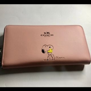 コーチ(COACH)の【COACH】　コーチ　スヌーピー コラボ 長財布　ピンク　(財布)