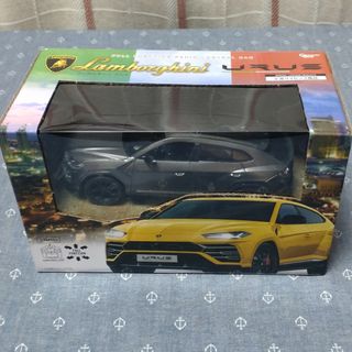 ランボルギーニ(Lamborghini)のラジコンカー　ランボルギーニ　ウルス(トイラジコン)