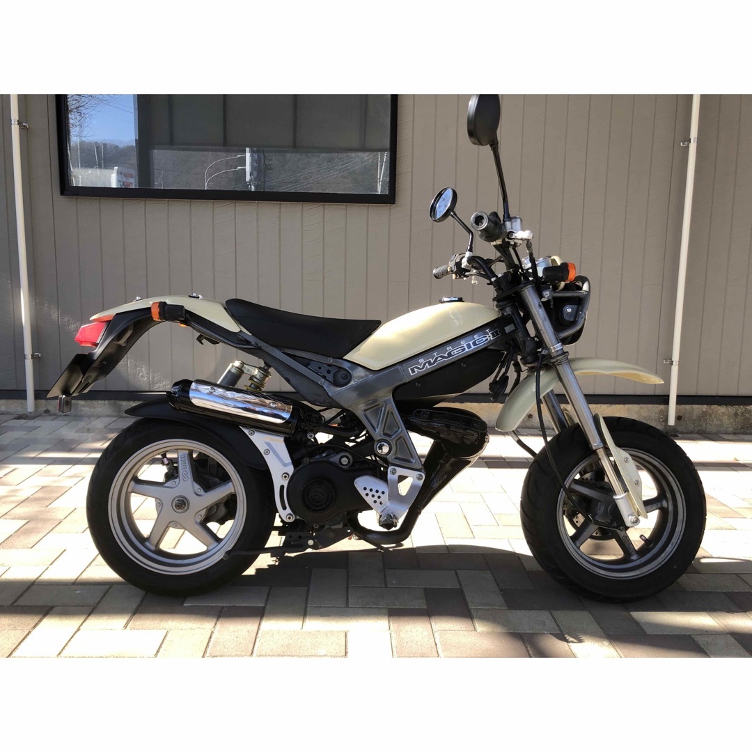 SUZUKI❗️ストリートマジックII パールベージュ 社外CDI 2stの通販 by ...