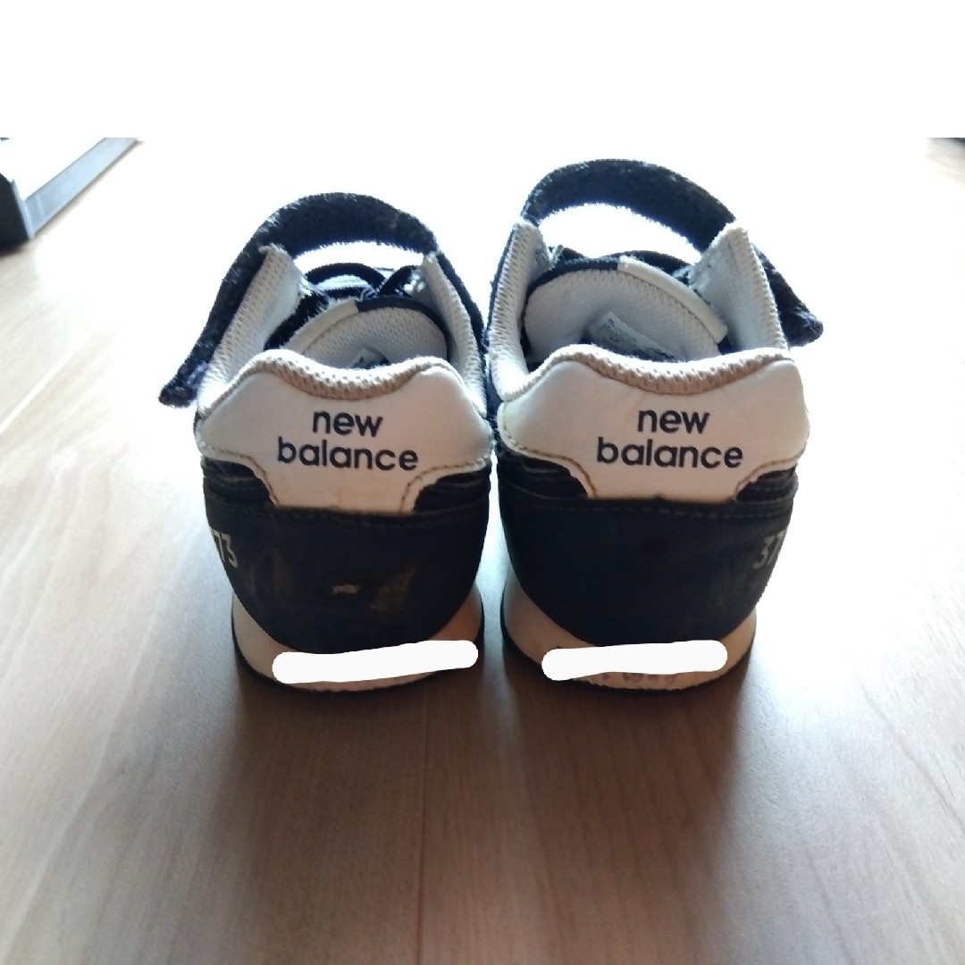 New Balance(ニューバランス)のニューバランス　スニーカー　18㎝　ネイビー キッズ/ベビー/マタニティのキッズ靴/シューズ(15cm~)(スニーカー)の商品写真