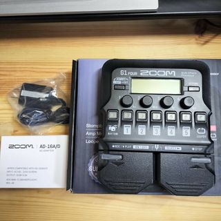 ズーム(Zoom)のZOOM G1 FOUR ※アダプタ付(エフェクター)