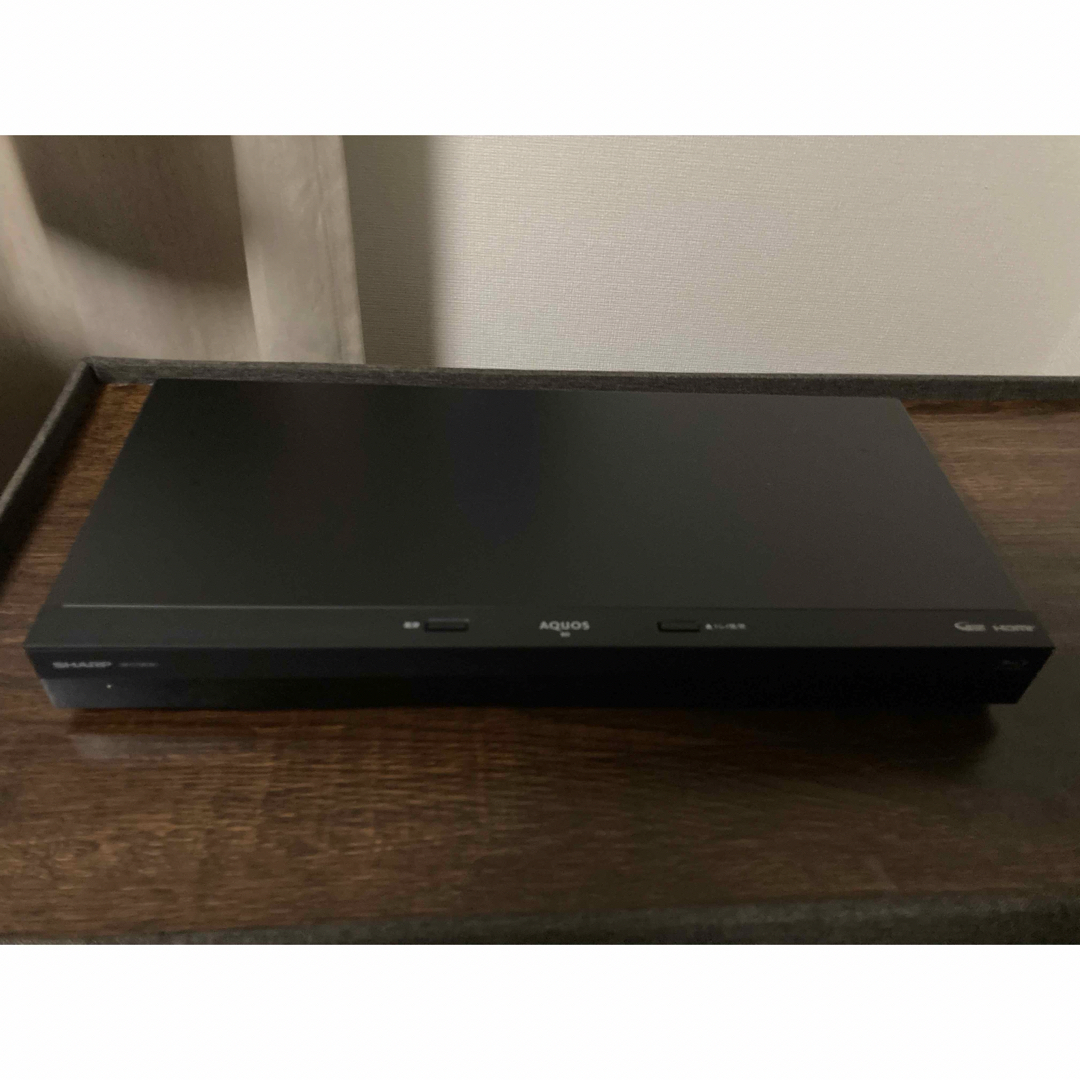 SHARPブルーレイディスクレコーダー(シャープ2B-C10EW1) SHARPブルーレイディスクレコーダー(シャープ2B-C10EW1)
