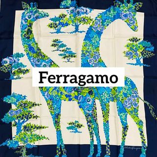 サルヴァトーレフェラガモ(Salvatore Ferragamo)の美品 ★Ferragamo★ スカーフ 大判 キリン 動物 花 シルク ネイビー(バンダナ/スカーフ)