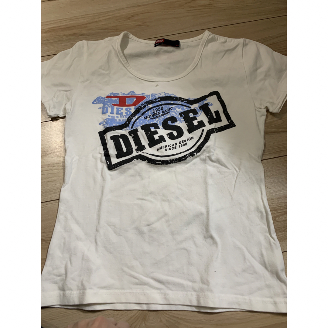 DIESEL(ディーゼル)のTシャツ レディースのトップス(Tシャツ(半袖/袖なし))の商品写真