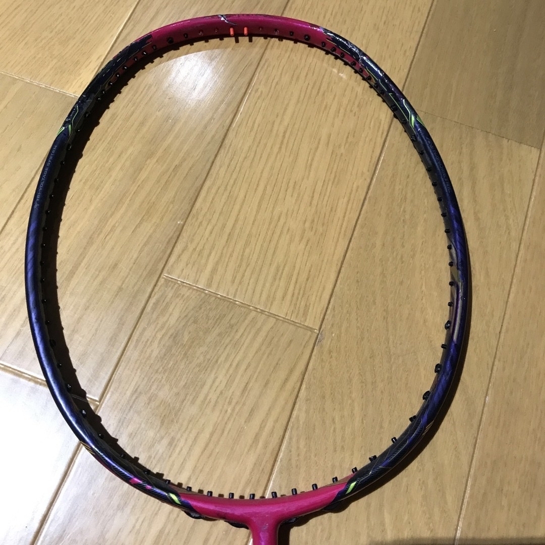 YONEX(ヨネックス)のバドミントンラケット YONEX ジャンク品 スポーツ/アウトドアのスポーツ/アウトドア その他(バドミントン)の商品写真