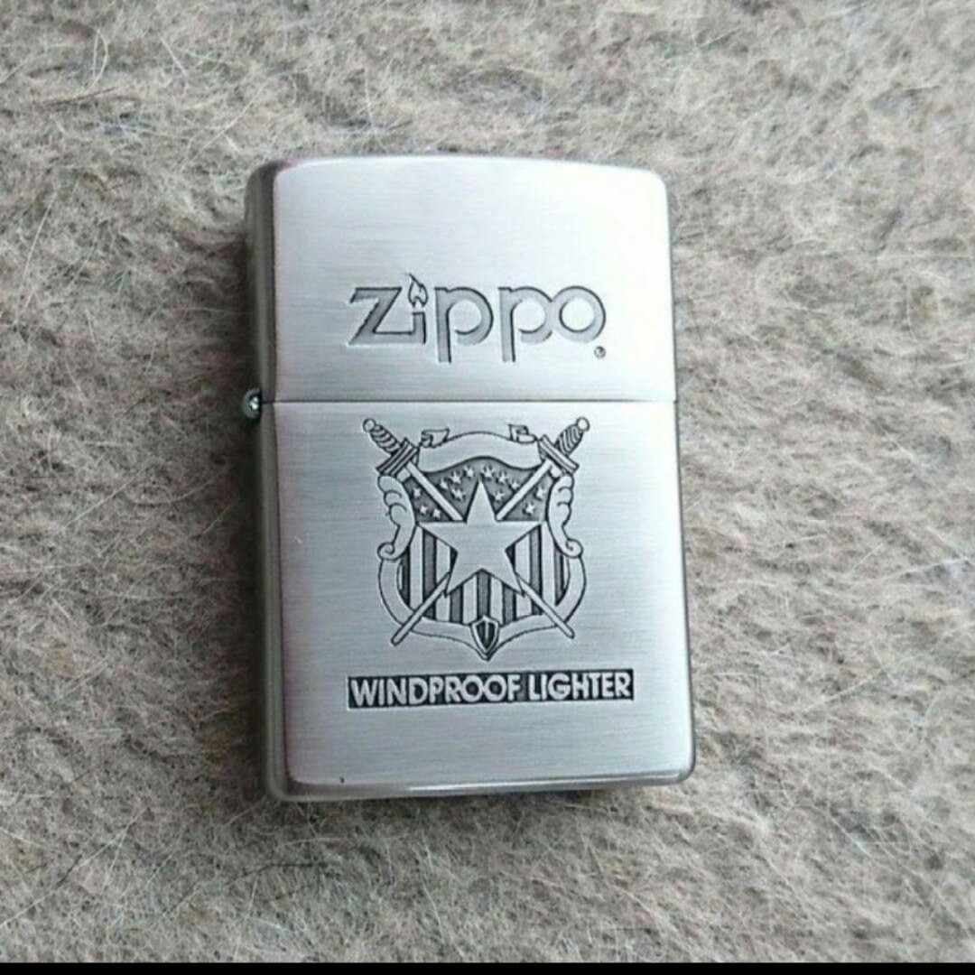 ZIPPO(ジッポー)の5/3迄値引✨Zippo『WINDPROOF LIGHTER』☆ジッポライター メンズのファッション小物(タバコグッズ)の商品写真