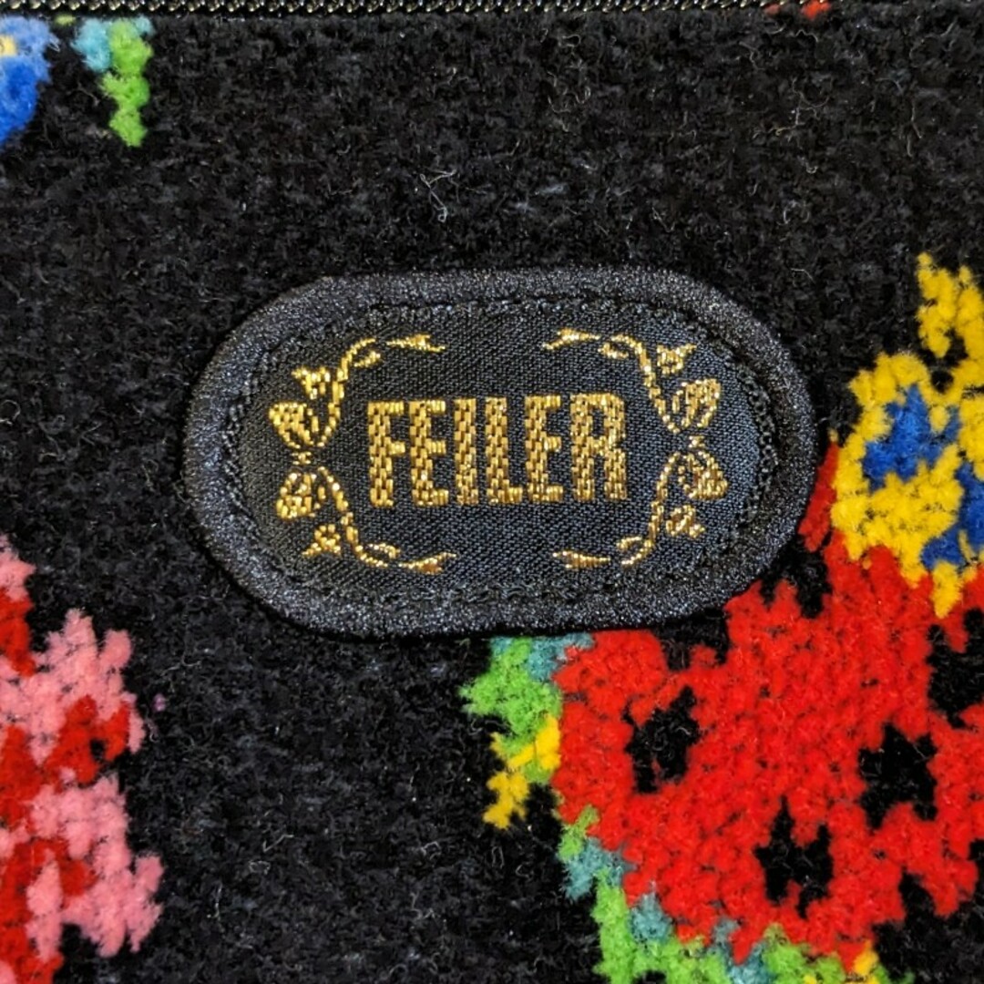 FEILER(フェイラー)の【未使用】フェイラー　ポーチ　ハイジ レディースのファッション小物(ポーチ)の商品写真
