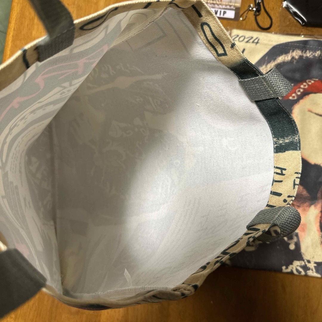 VIP グッズ / ベスト・オブ・ブルーノ・マーズ・ライブ at 東京 VIP グッズ / ベスト・オブ・ブルーノ・マーズ・ライブ at 東京
