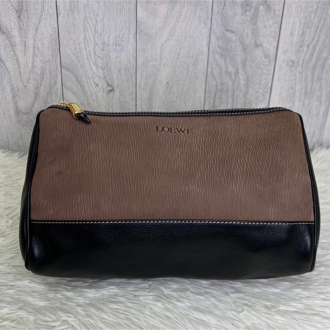 LOEWE(ロエベ)の人気♡ヴィンテージ♡LOEWE ロエべ レザー クラッチバッグ ベラスケス レディースのバッグ(クラッチバッグ)の商品写真