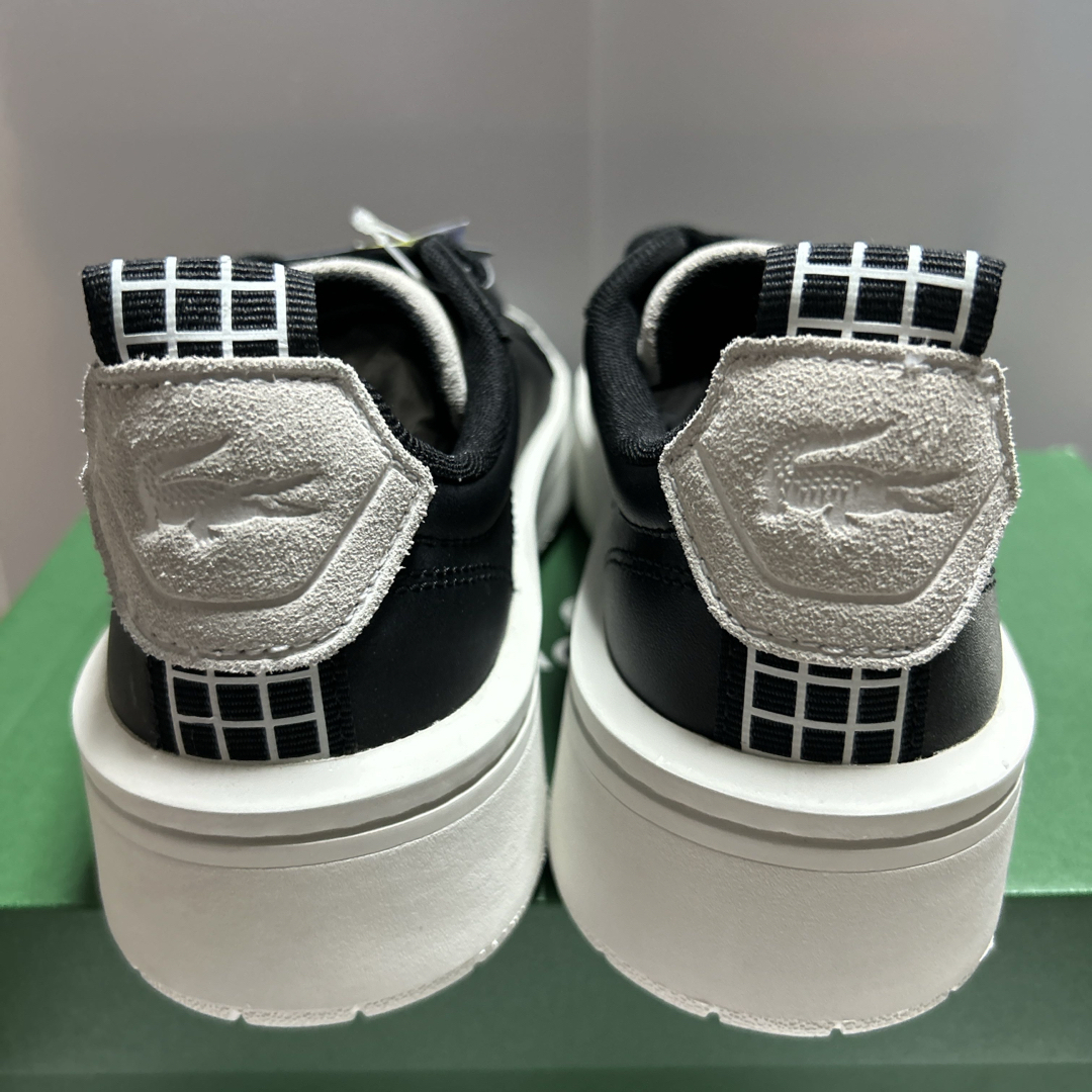 LACOSTE(ラコステ)のラコステ レディースの靴/シューズ(スニーカー)の商品写真